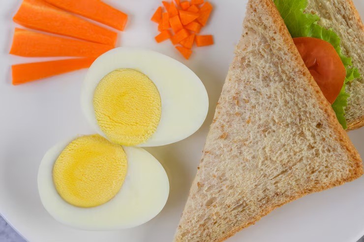 MPASI 6 bulan, makanan bayi pertama, menu MPASI sehat, cara potong makanan bayi, MPASI finger food, resep MPASI 6 bulan, MPASI BLW, cara aman MPASI